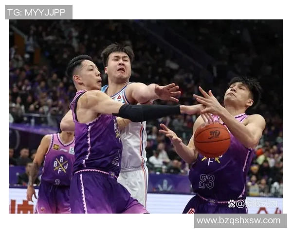 CBA联赛精彩对决北京队与新疆队激烈角逐圆满结束