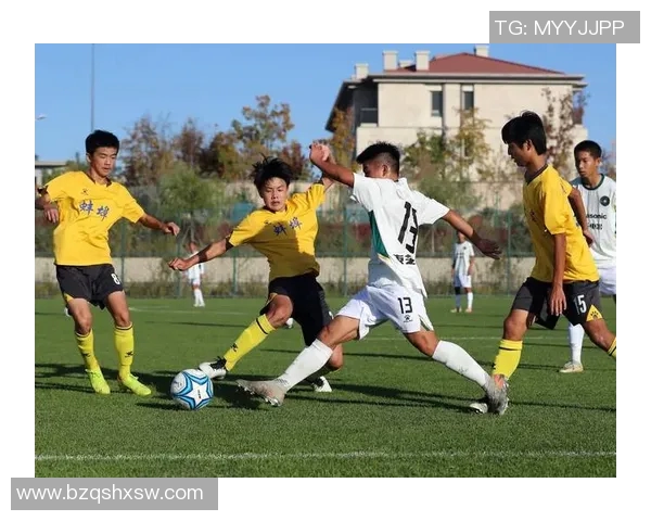 加维引领新潮流探讨未来足球的发展与创新之路