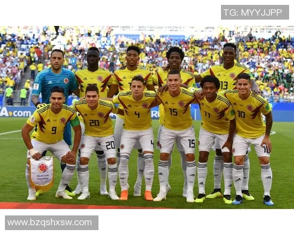 波兰与哥伦比亚激战正酣开球时刻即将来临